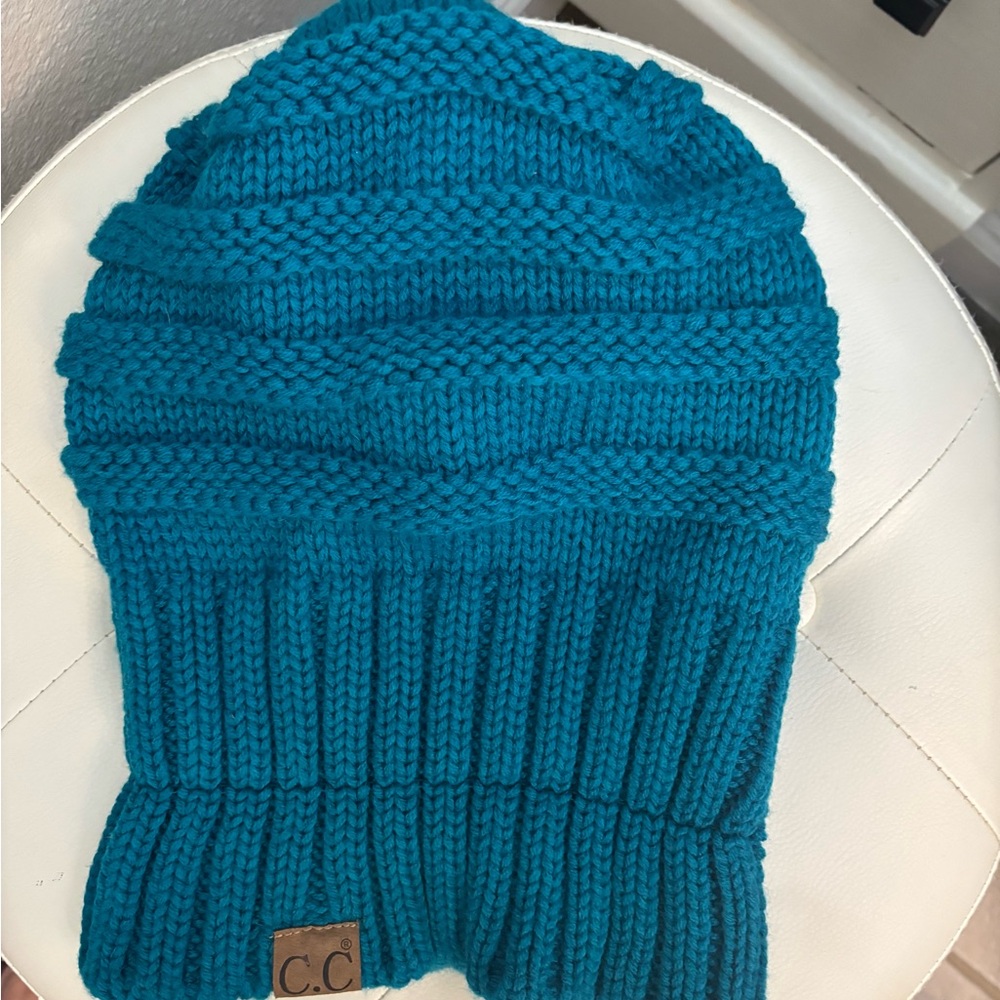 Carhartt and C.C Beanie Set - Navy Blue and Teal- both NWOT! - Picture 9 of 9